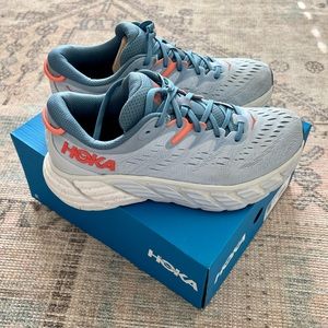 Hoka Gaviota 4
